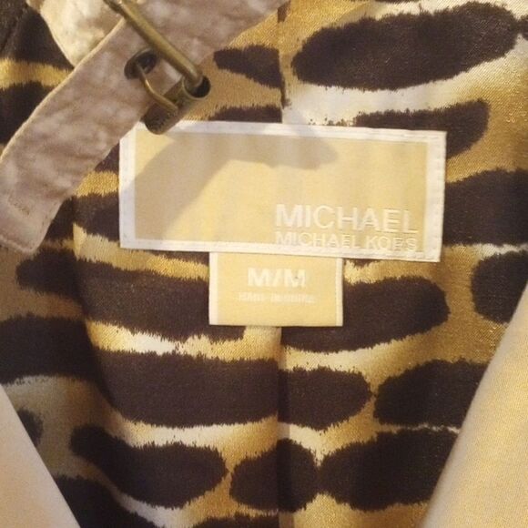 Silky Gold Michael Kors Designer Jacket!* - Picture 4 of 5